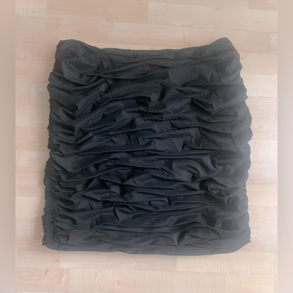 New Calvin Klein Gathered Skirt. Never Worn!